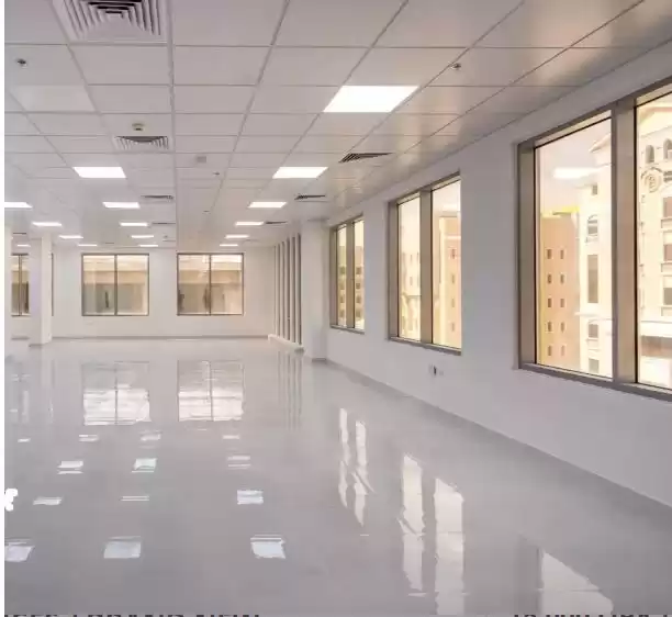 Commercial Ready Property U/F Office  for rent in Al Sadd , Doha #11099 - 1  image 